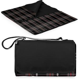ONIVA Blanket Tote XL Outdoor Picnic Blanket, 70″x80″ Foldable Beach Blanket with Fleece Top, Water-Resistant Backing, Strap & Pocket, Portable Mat for 4-5 People by Picnic Time (Blue Stripe/Navy Flap)(Black Tartan)